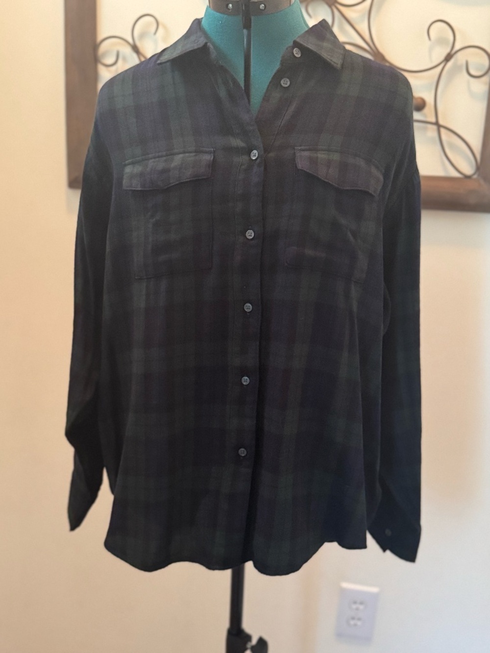 Gap Ladies Soft Flannel Shirt Blue Green Sz Medium NWT